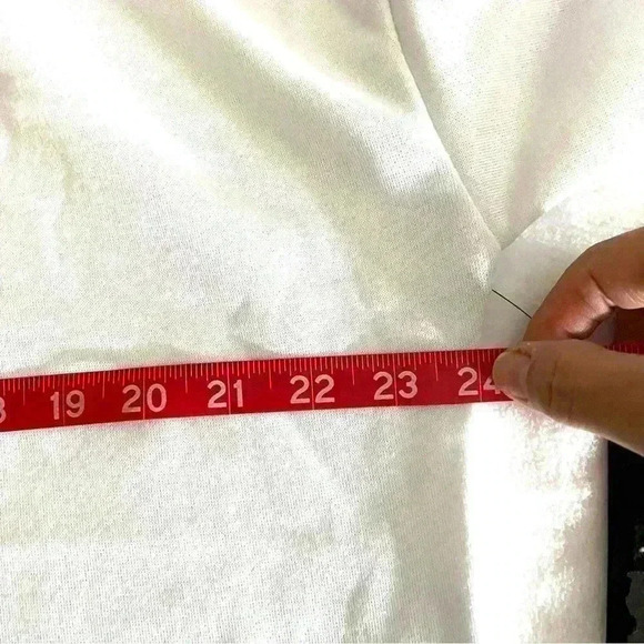 NWT Bebe White Logo Studded Long Sleeve Kangaroo Pocket Cropped Hoodie Size M - Picture 15 of 15